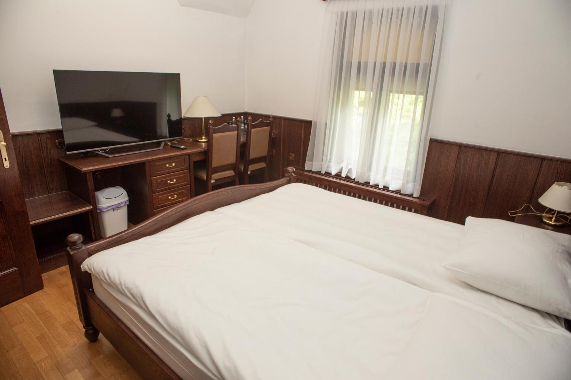 Vila Herberstein Velenje Habitación foto